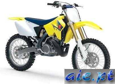suzuki-rm-250-motocross-dirt-bike-2008