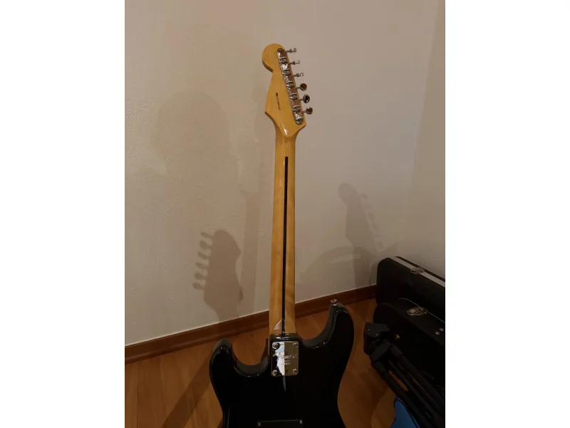 Guitarra Electrica Cópia Fender Straocaster David Gilmour não é Fender