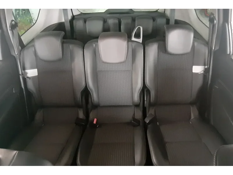 Renault Grande Scénic III Dynamique 1.5 DCI 110 CV